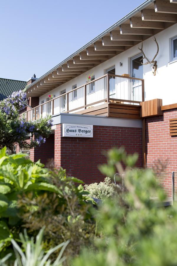 Hotel-Restaurant-Haus Berger Viersen Exterior photo